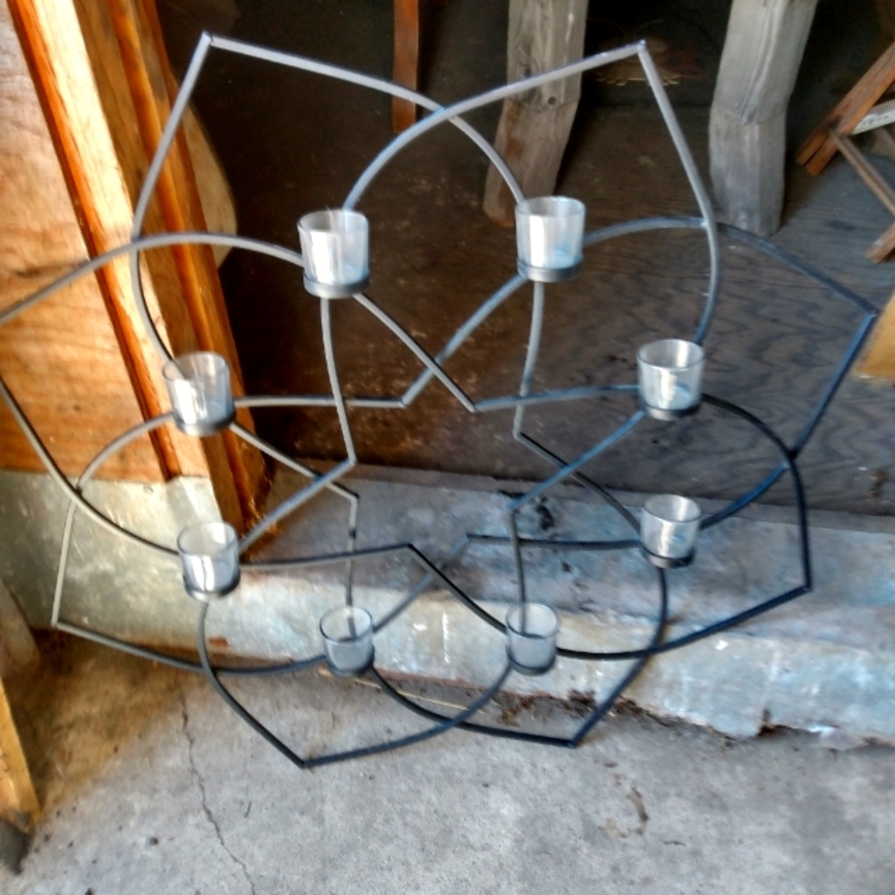 Candle holder